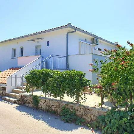 Fiore & 아파트 크르크