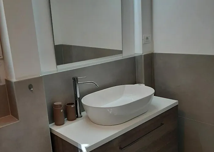 Apartament Fiore & *